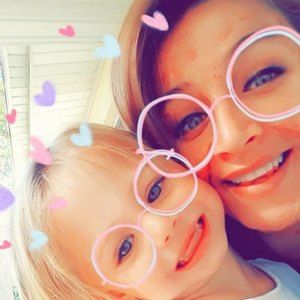 Meet your Posher, Corrinne